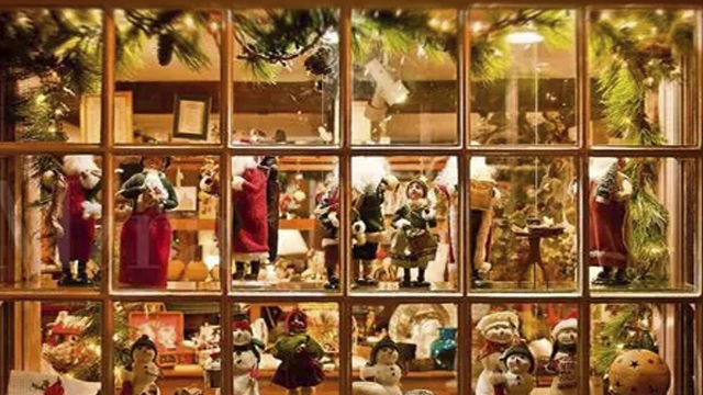 Christmas Stories - Secret Santa: Light Lesson Blog with Patsie McCandless